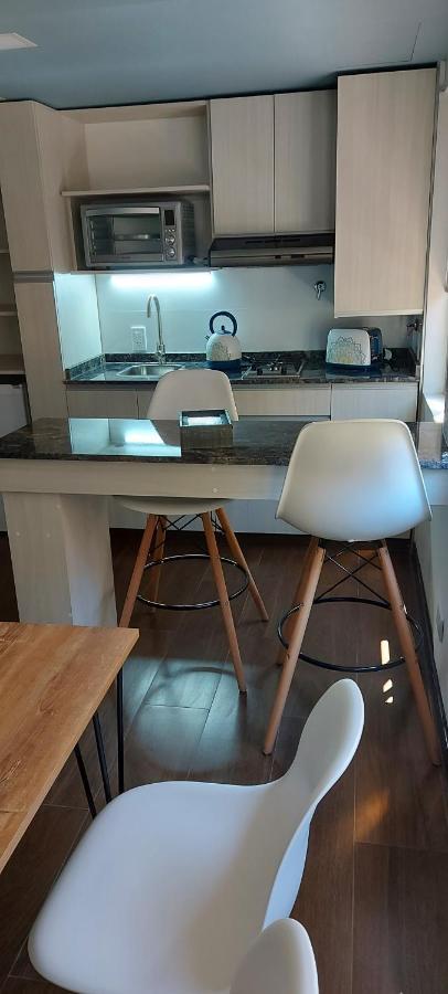 Departamento Con Cochera Muy Bien Ubicado En Ciudad 门多萨 外观 照片