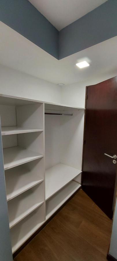 Departamento Con Cochera Muy Bien Ubicado En Ciudad 门多萨 外观 照片